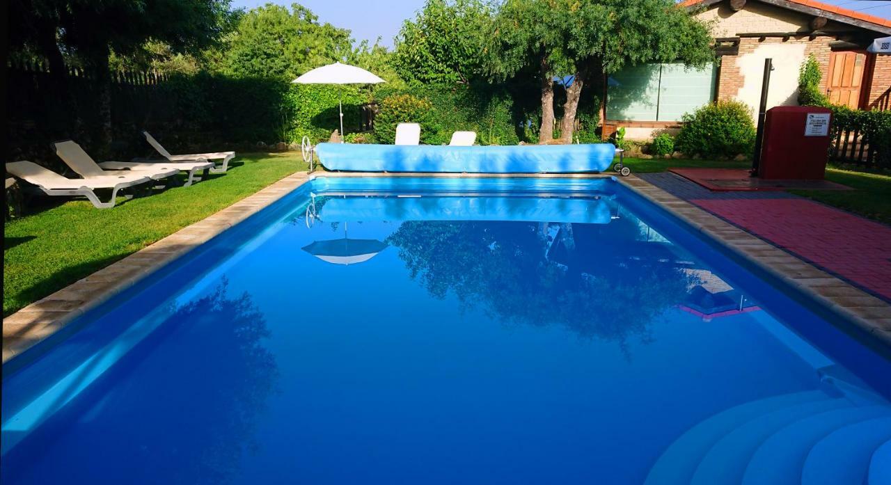 El Canchal De La Gallina - Parking Gratis - Jacuzzi En Privado - Cafeteria - Desayunos - Piscina De Agua Caliente A Partir Del 12 De Abril 2025 Hervás Exterior foto